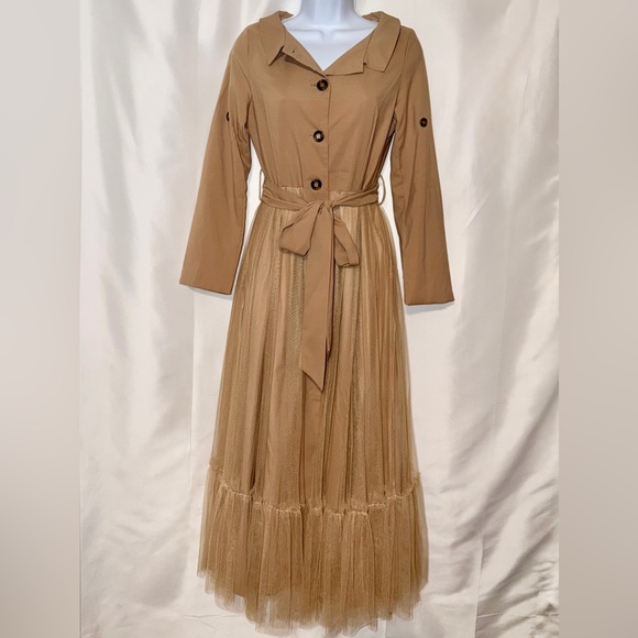 queens family studio Dresses & Skirts - Vintage Queen Family Studio Trench Coat Midi Dress Tan - Child M - X-Small Adult